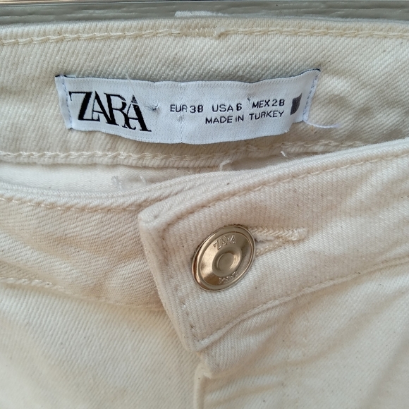 Zara Cream High-rise Jeans Slit Hem Size 6 Stretch Cotton Straight - Picture 4 of 11